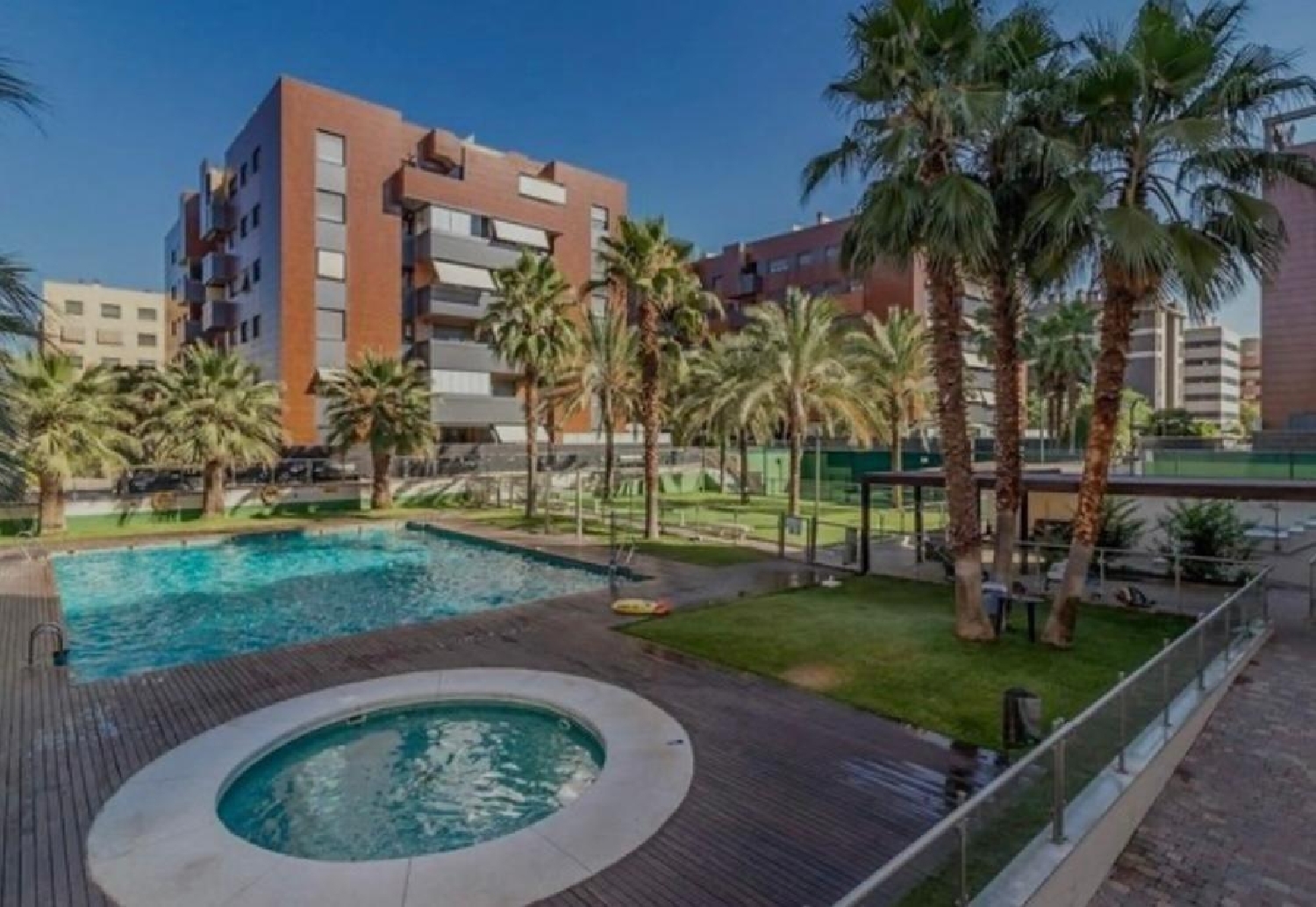 till salu lägenhet Barrio De Granada Alacantí 5