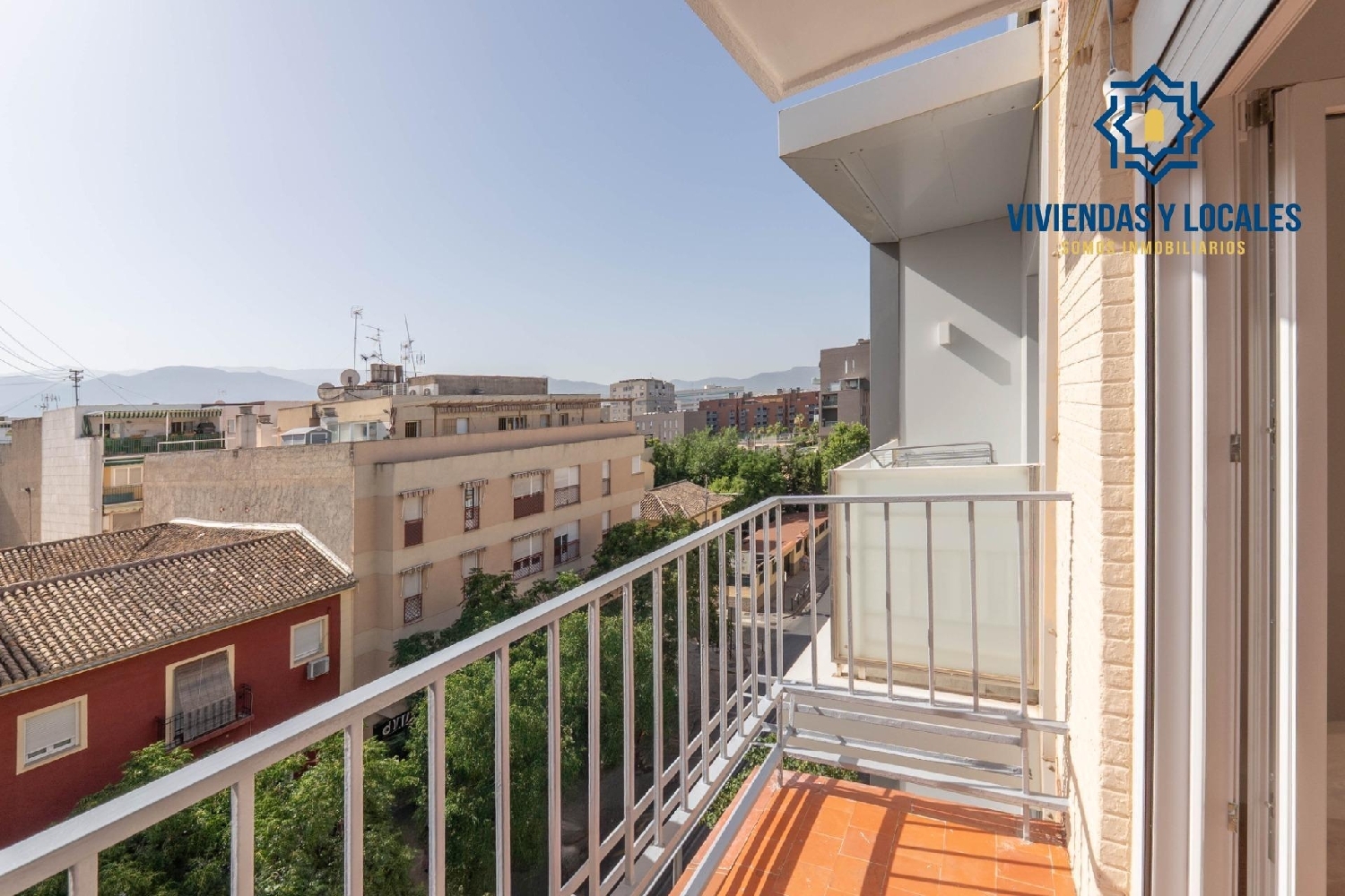 till salu lägenhet Barrio De Granada Alacantí 5