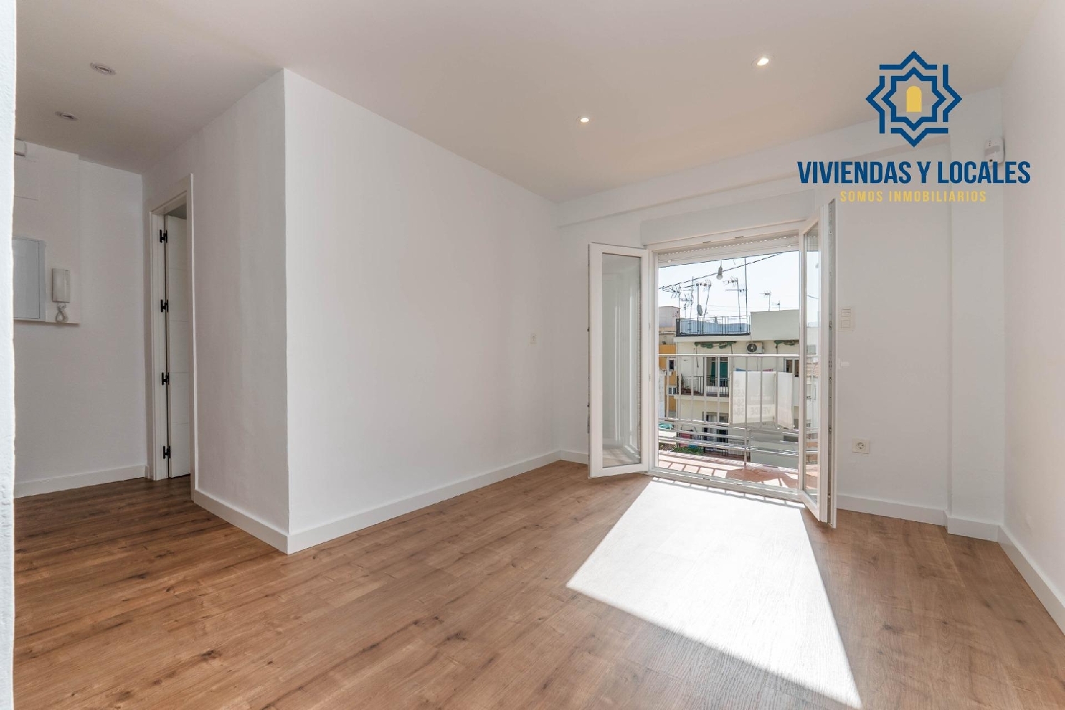 till salu lägenhet Barrio De Granada Alacantí 2