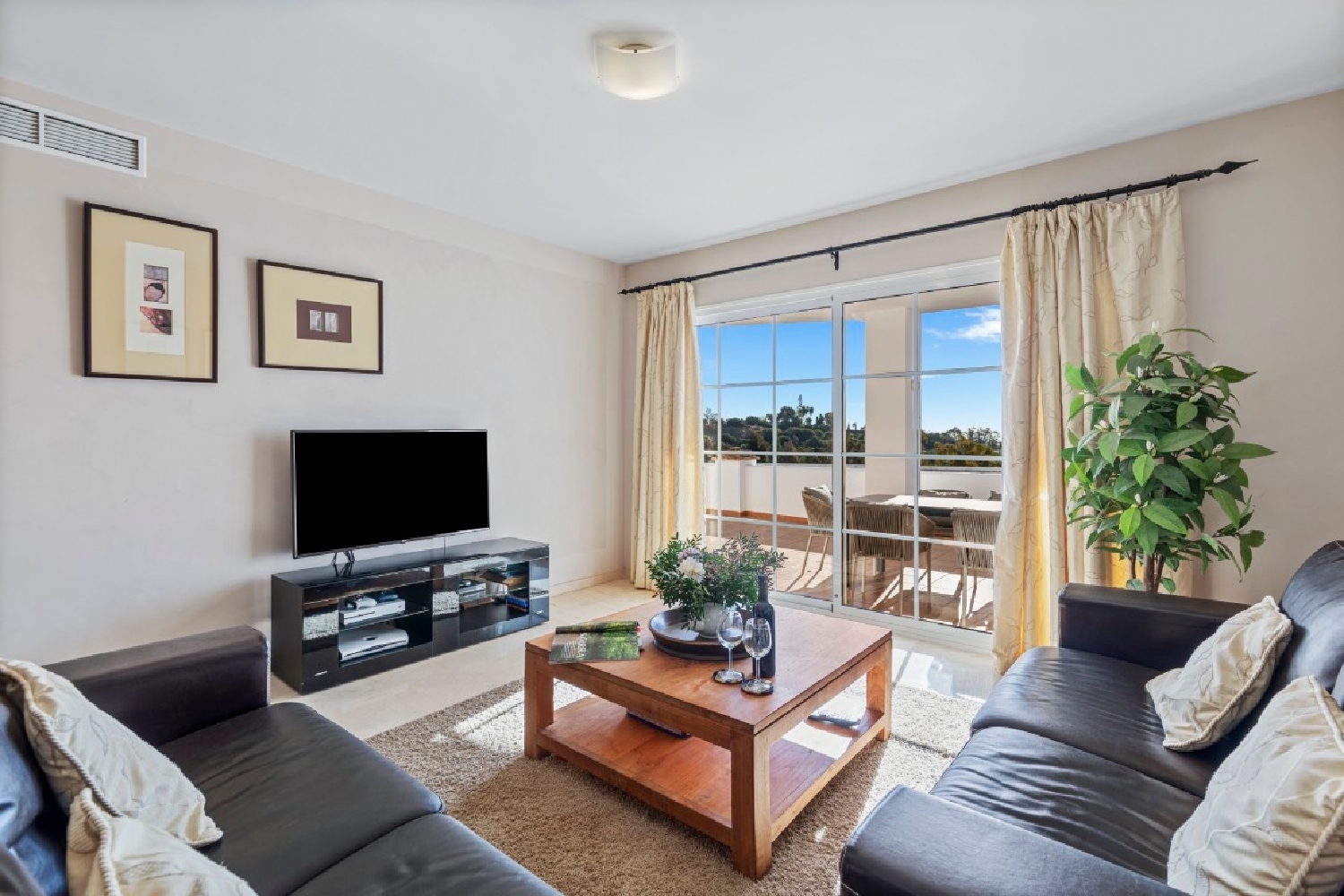 till salu lägenhet Benahavís Costa Del Sol Occidental 3