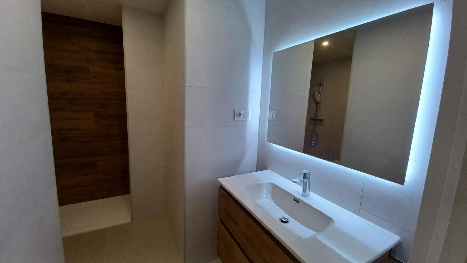  te koop appartement Valencia De Las Torres Campiña Sur 3