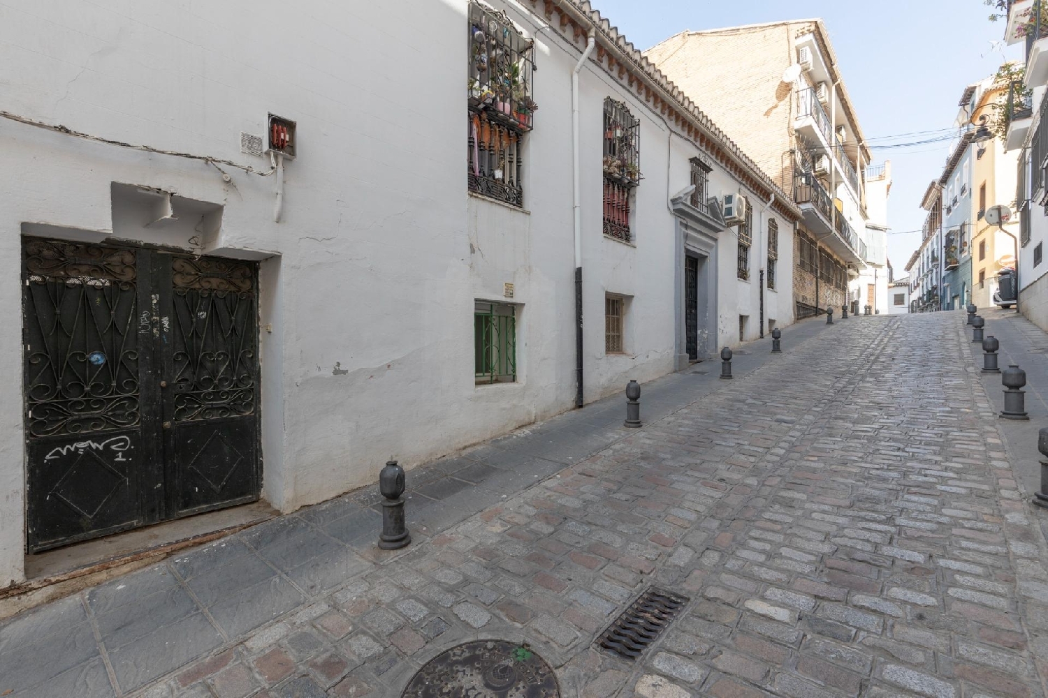  for sale building Barrio De Granada Alacantí 8