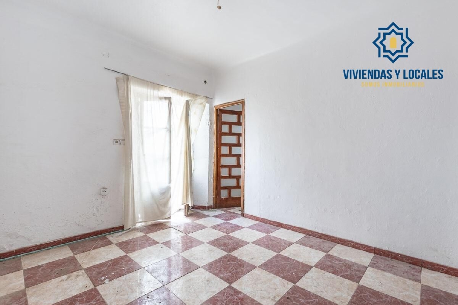 till salu bottenvåning Barrio De Granada Alacantí 3