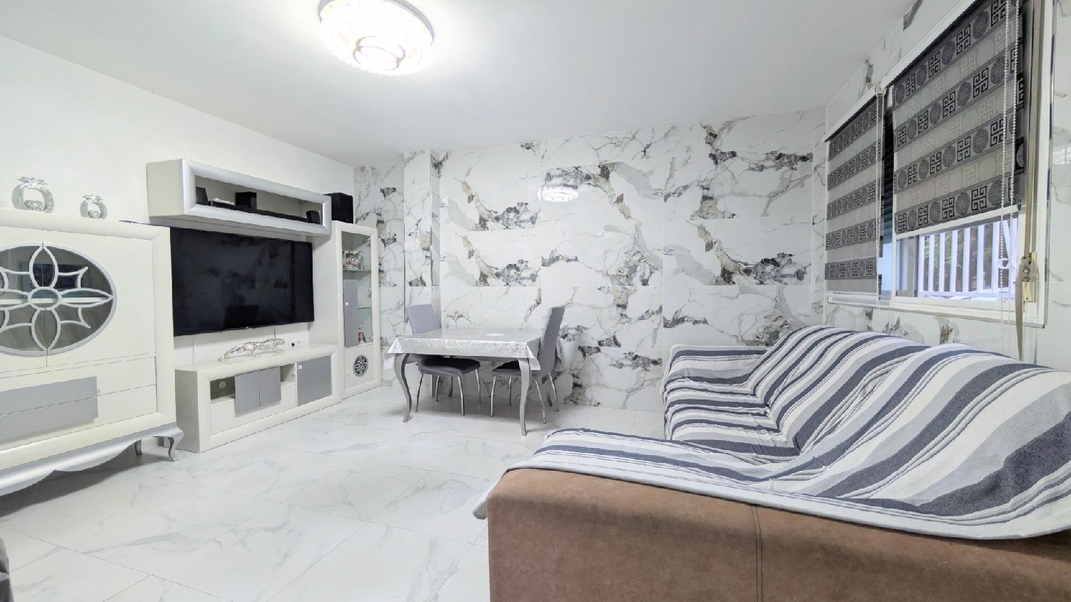 till salu bottenvåning Cheda Arzúa 1