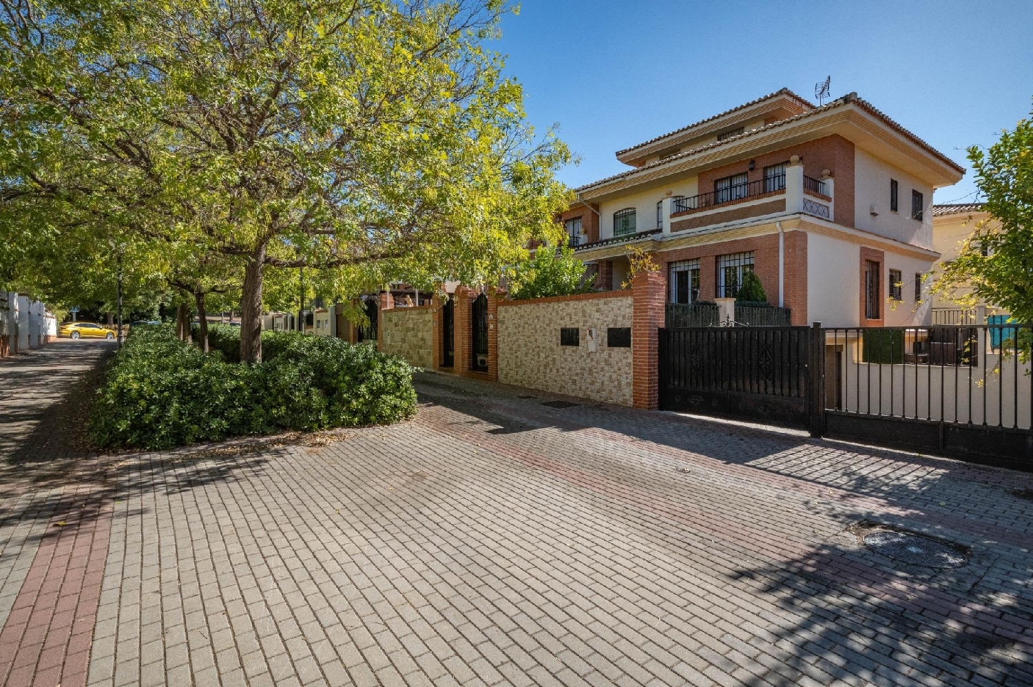 for sale house Barrio De Granada Alacantí 1