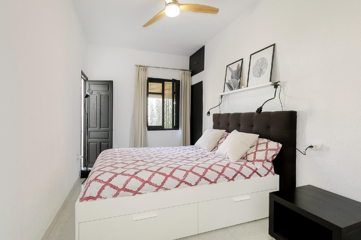  till salu hus Barrio De Granada Alacantí 6