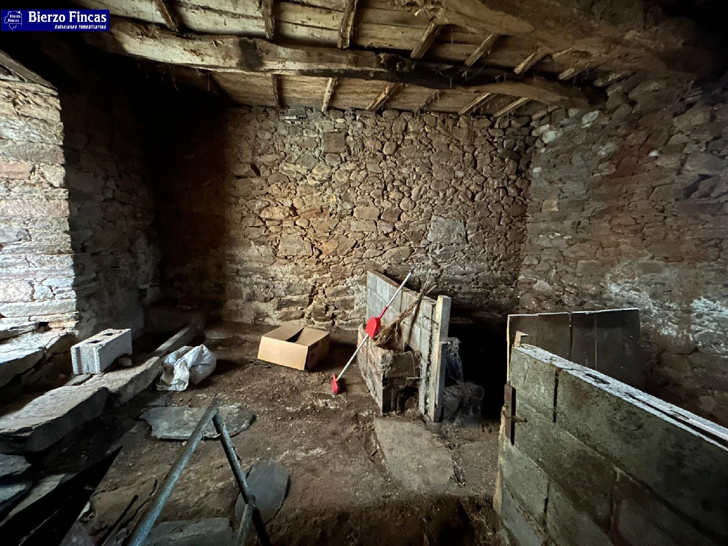  te koop huis Ponferrada 24400 Bierzo (El) 2