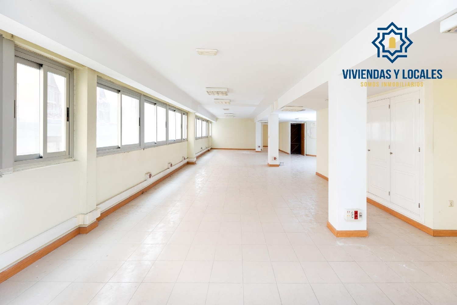  en venta oficina Barrio De Granada Alacantí 6