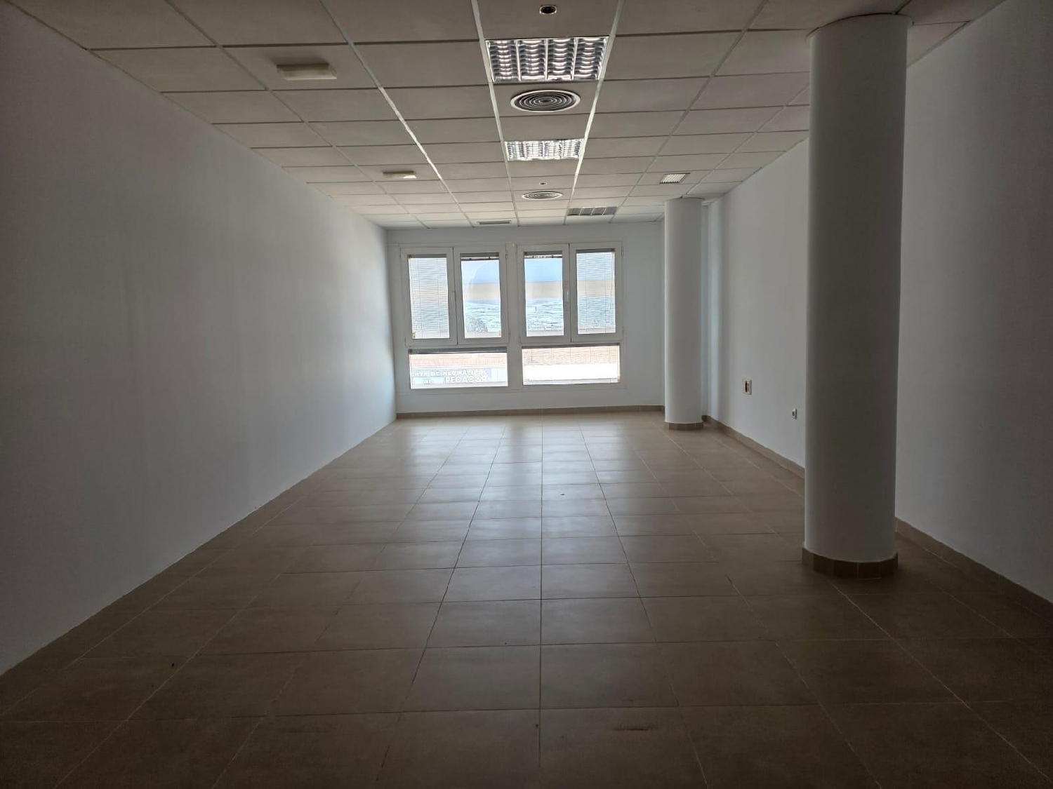  till salu kontor El Ejido Poniente Almeriense 8