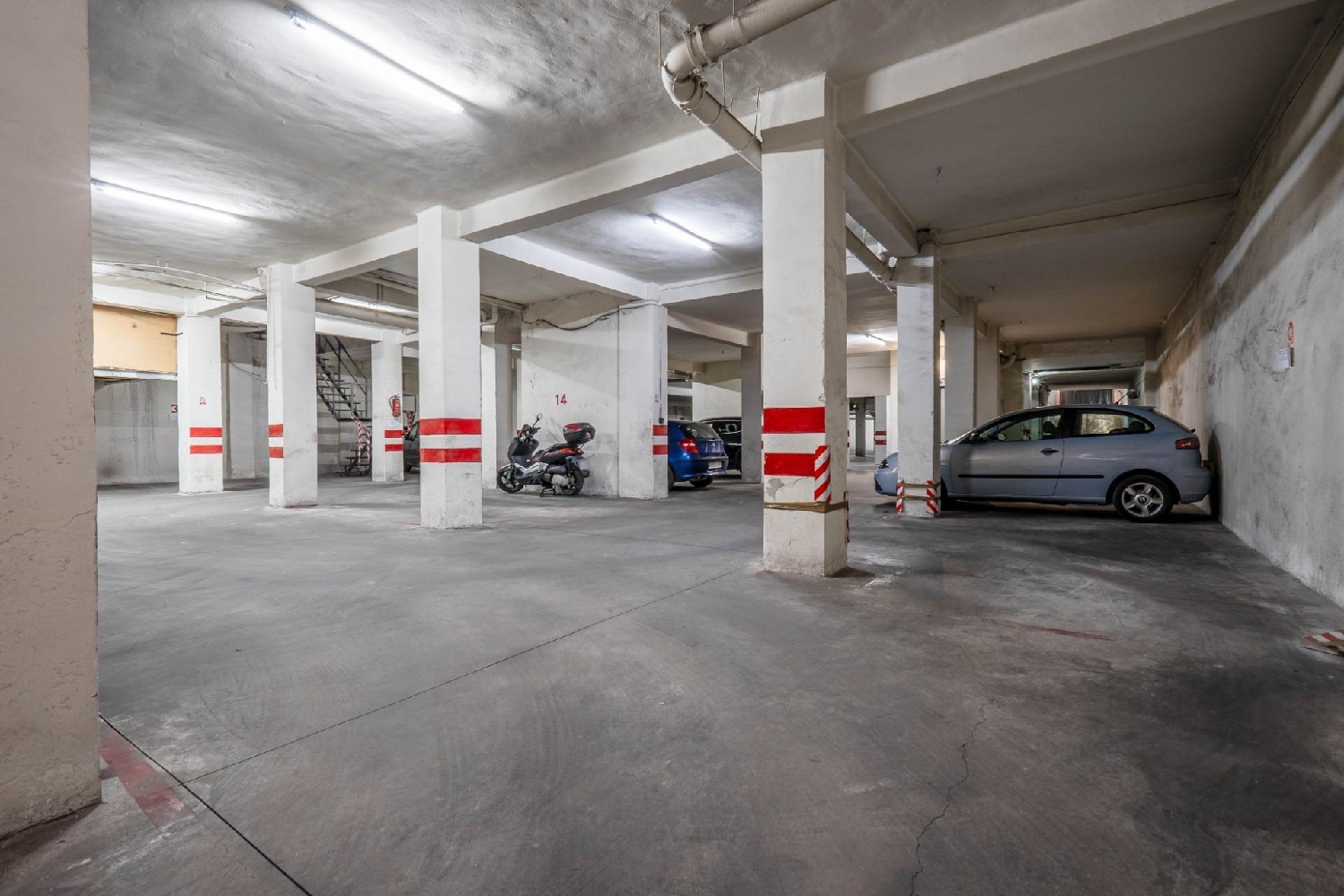 for sale parking space Barrio De Granada Alacantí 8