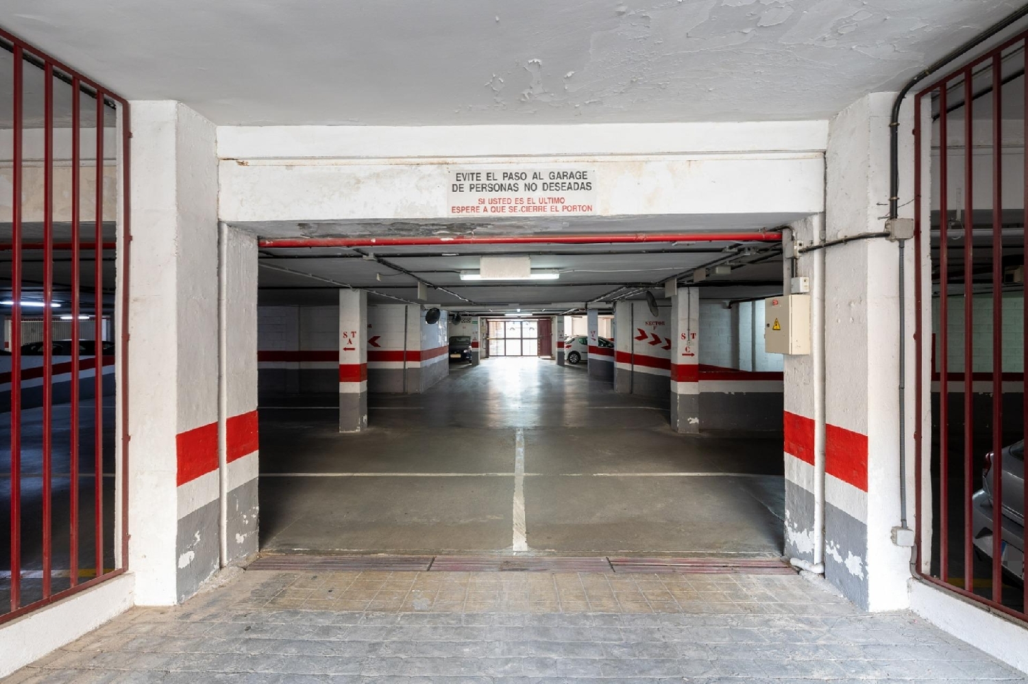 till salu parkering Barrio De Granada Alacantí 5