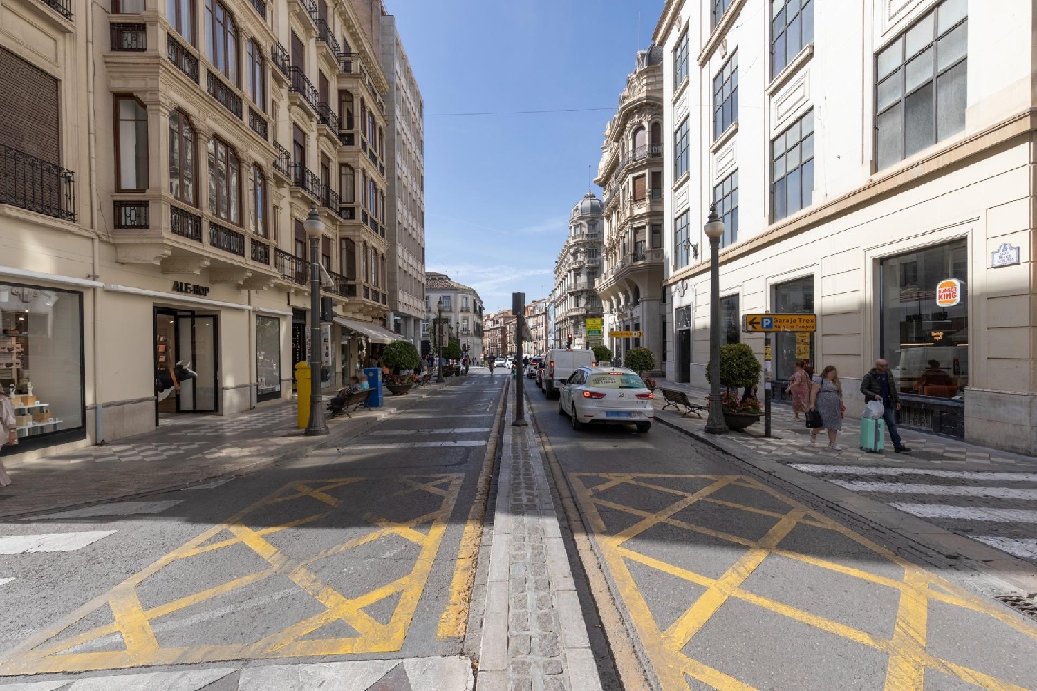 till salu parkering Barrio De Granada Alacantí 5