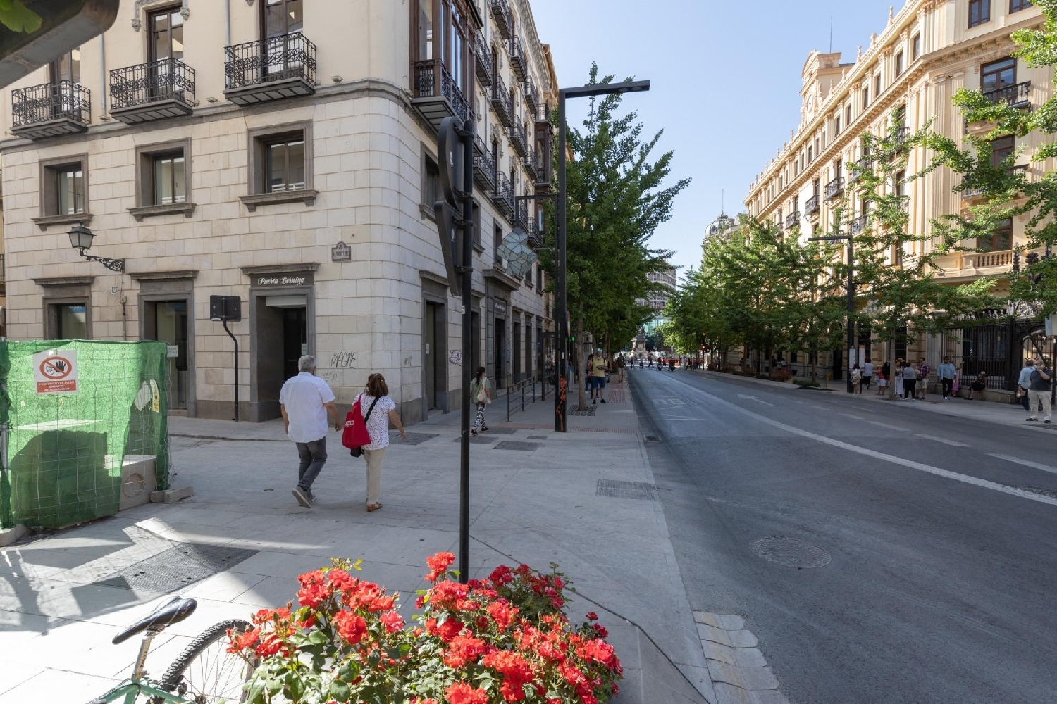 till salu parkering Barrio De Granada Alacantí 7