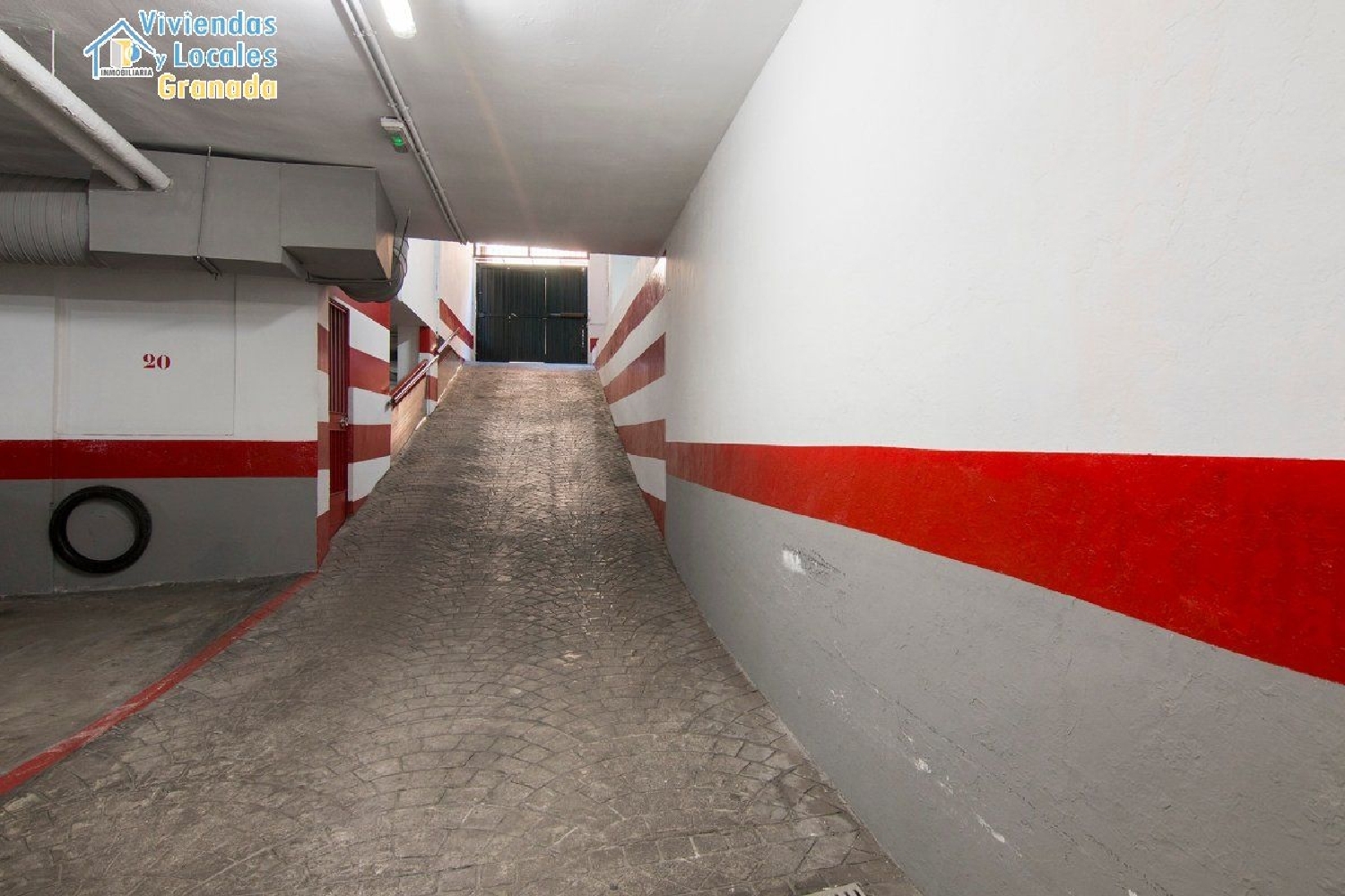  till salu parkering Barrio De Granada Alacantí 7