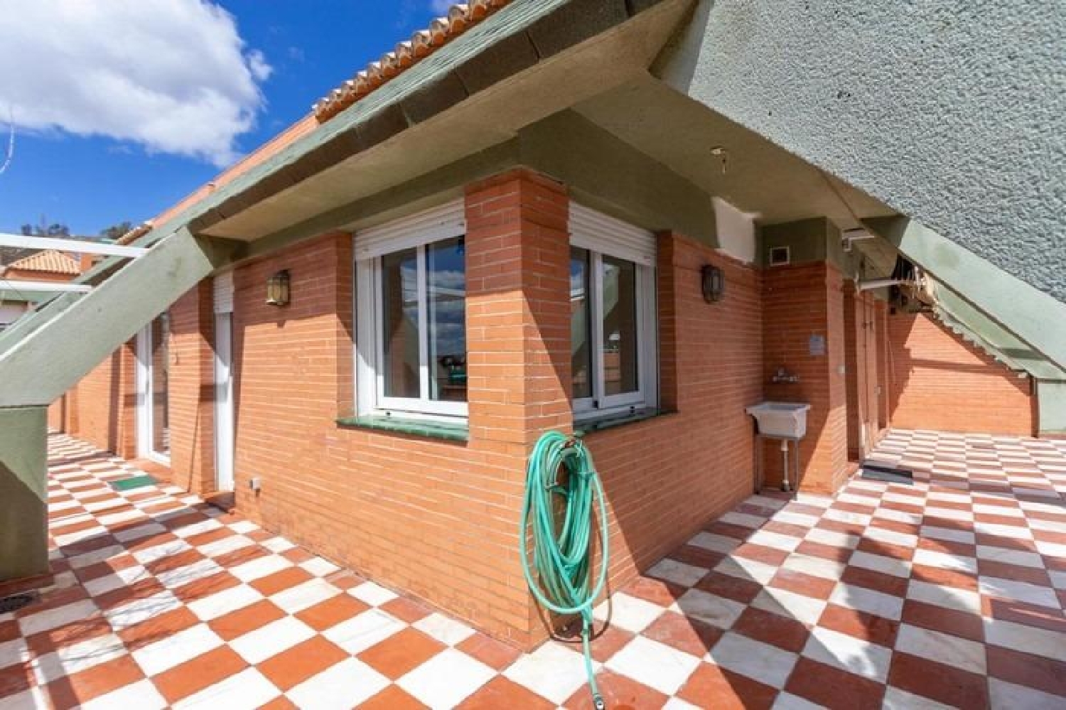 till salu takvåning Barrio De Granada Alacantí 6