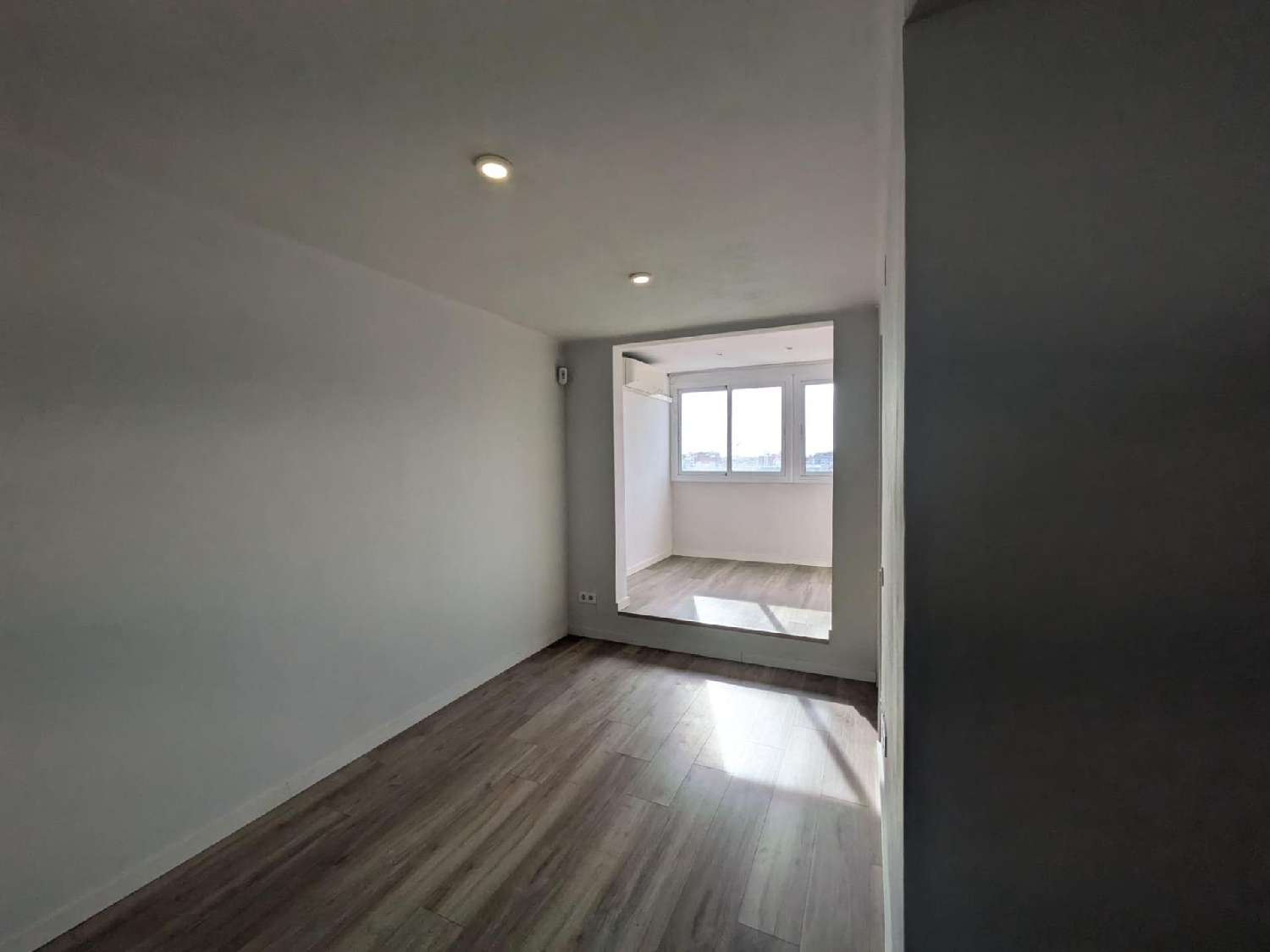  en venta ático L'hospitalet De Llobregat Centre Barcelonès 8