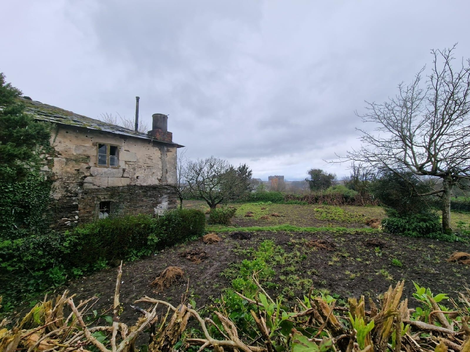 te koop perceel Lugo De Llanera Oviedo 3