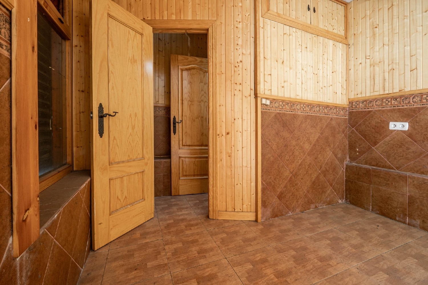  for sale commercial premise Barrio De Granada Alacantí 3