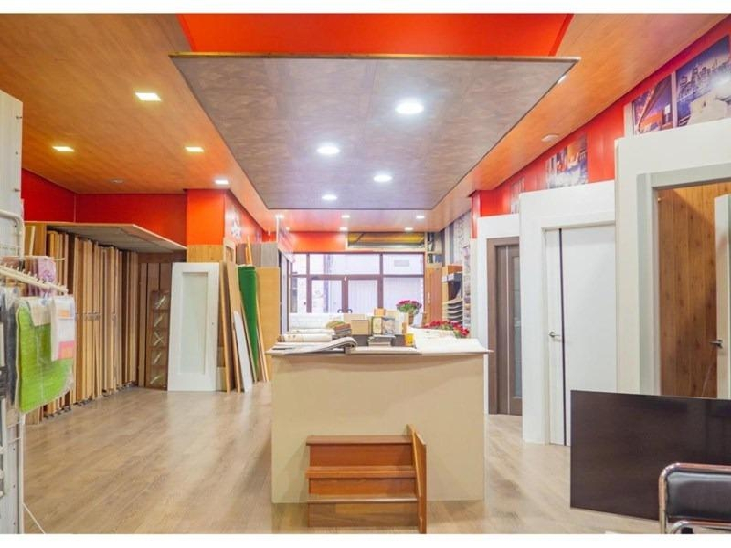  en venta local Barrio De Granada Alacantí 1