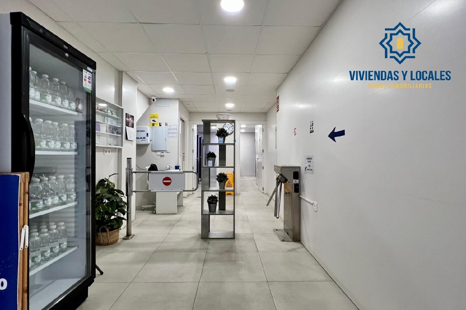  en venta local Barrio De Granada Alacantí 3