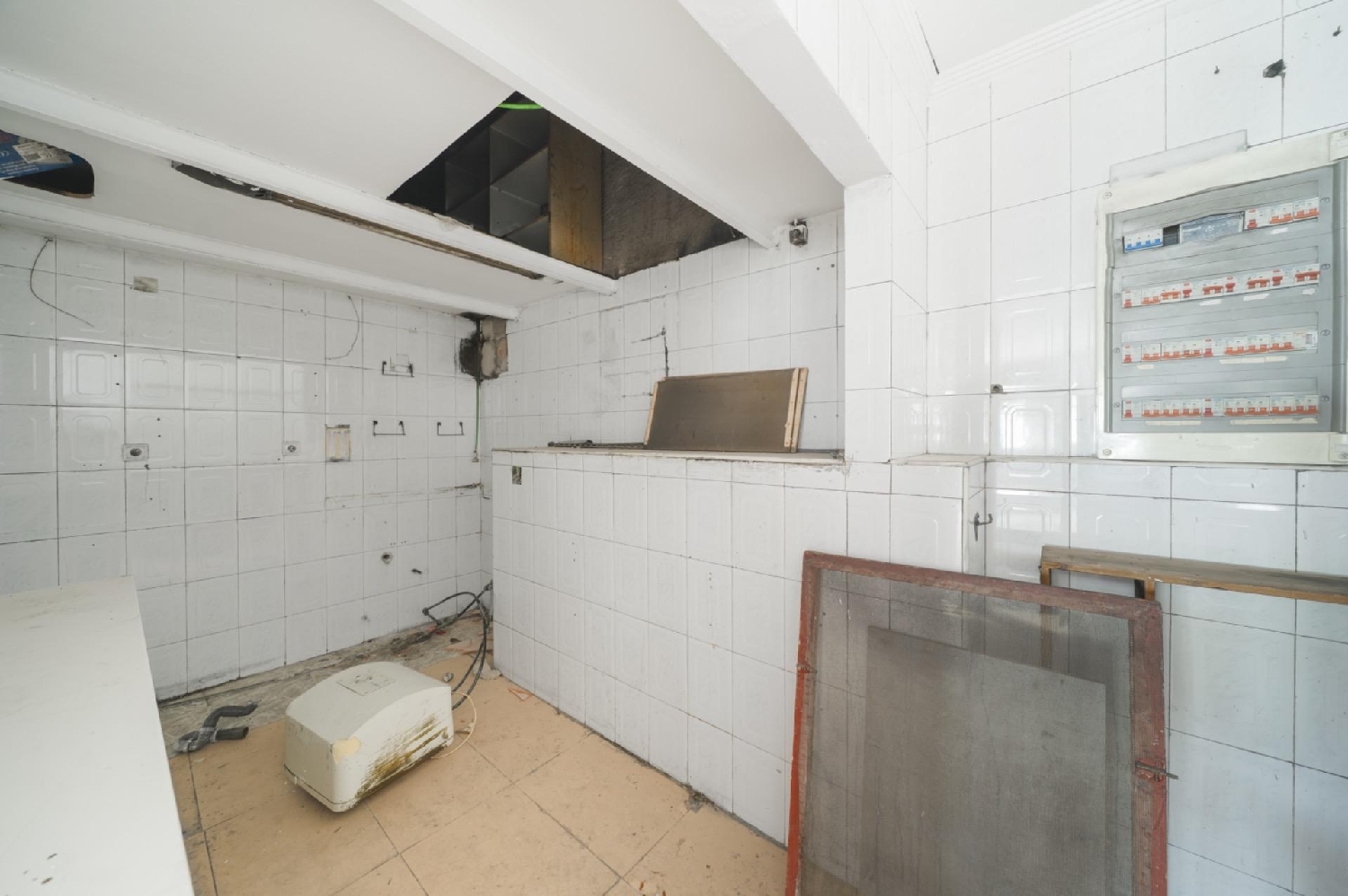  till salu lokal Castrillo De Murcia Odra-Pisuerga 8