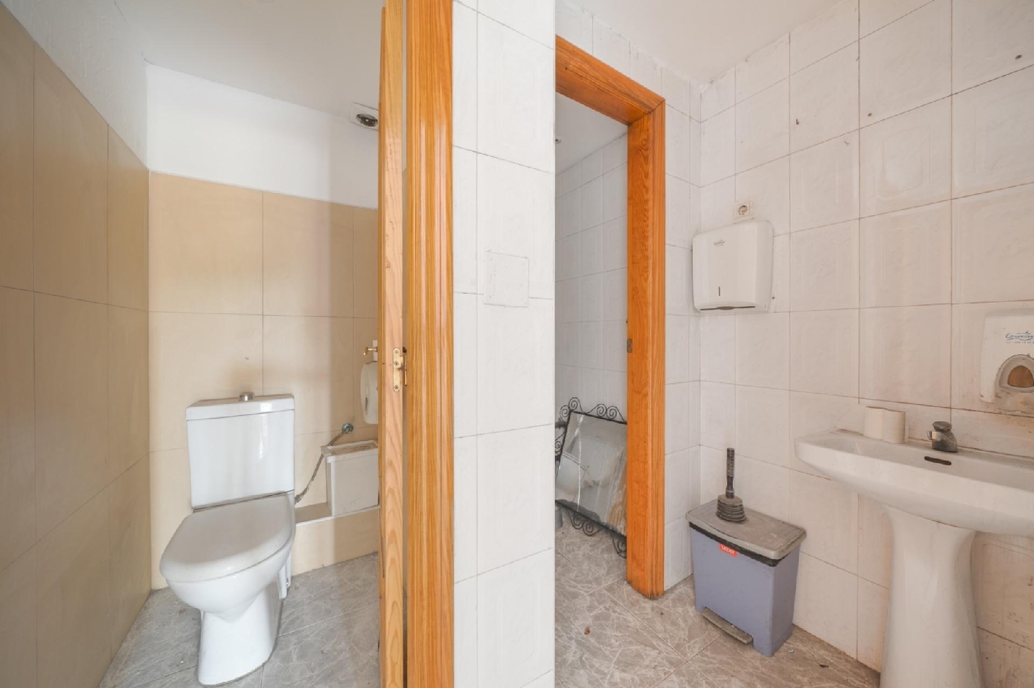  till salu lokal Castrillo De Murcia Odra-Pisuerga 12