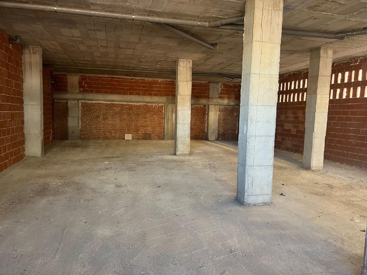  en venta local Castrillo De Murcia Odra-Pisuerga 4