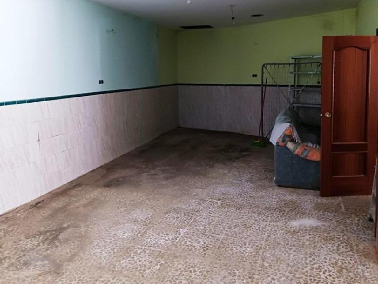 en venta local Churriana De La Vega Vega De Granada 3