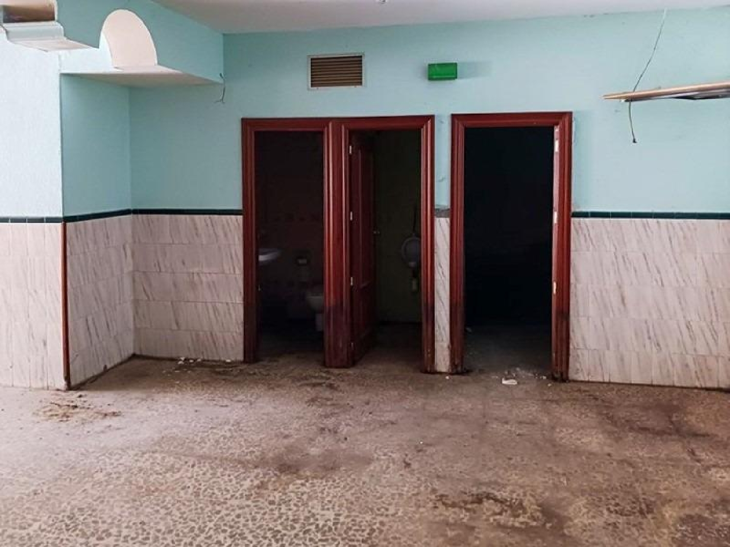 en venta local Churriana De La Vega Vega De Granada 5