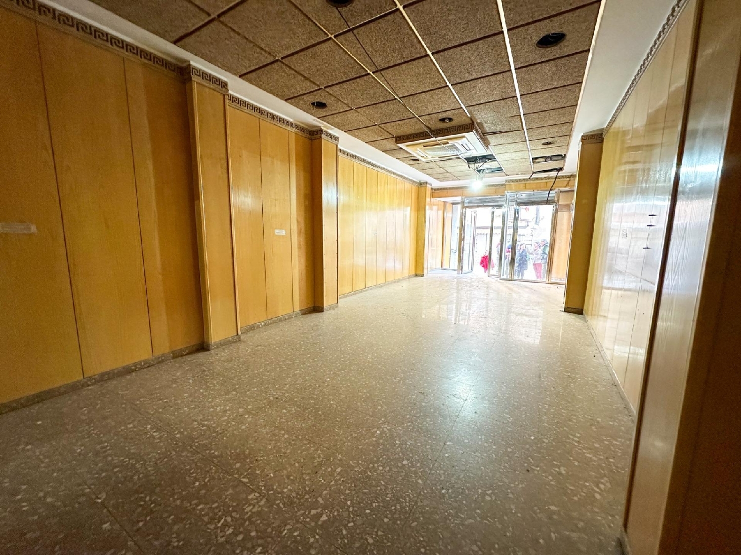 till salu lokal Cieza Vega Alta Del Segura 2