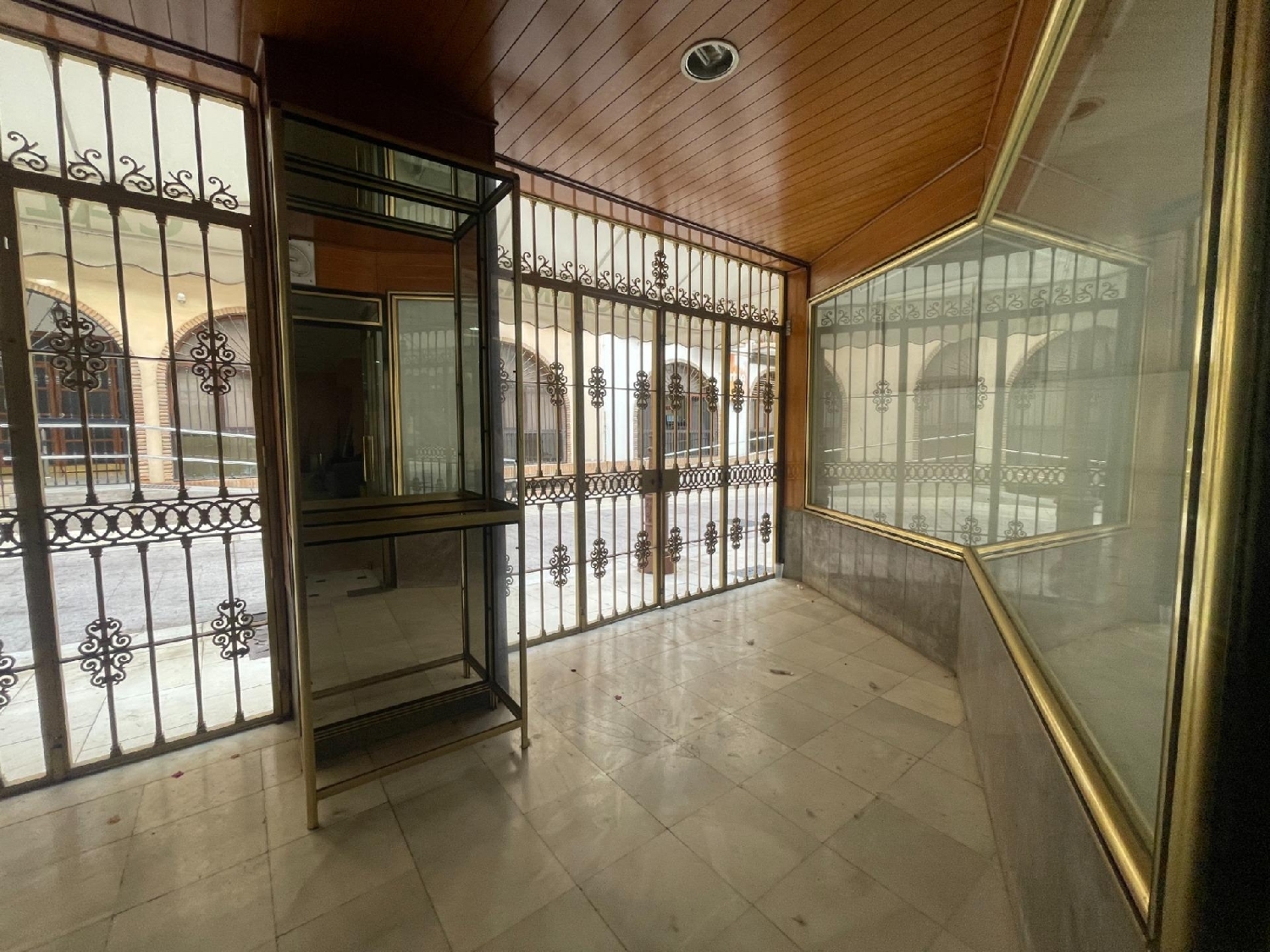 à vendre local commercial Huelva Centro 21001 Metropolitana De Huelva 6