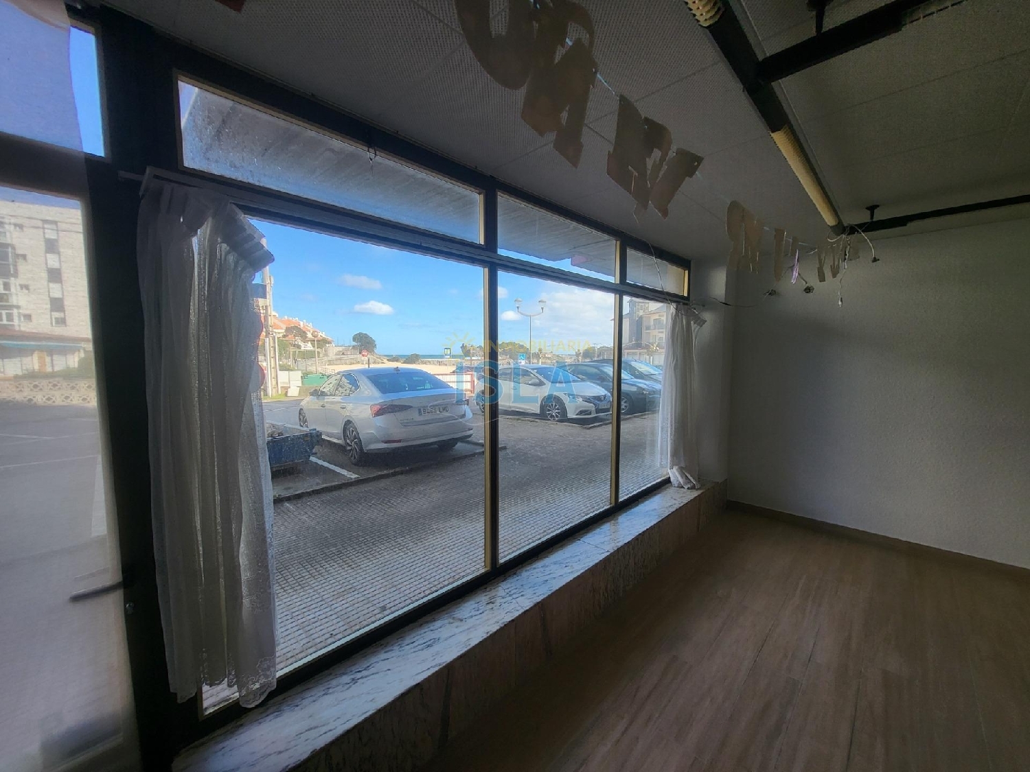  à vendre local commercial Isla Trasmiera 1