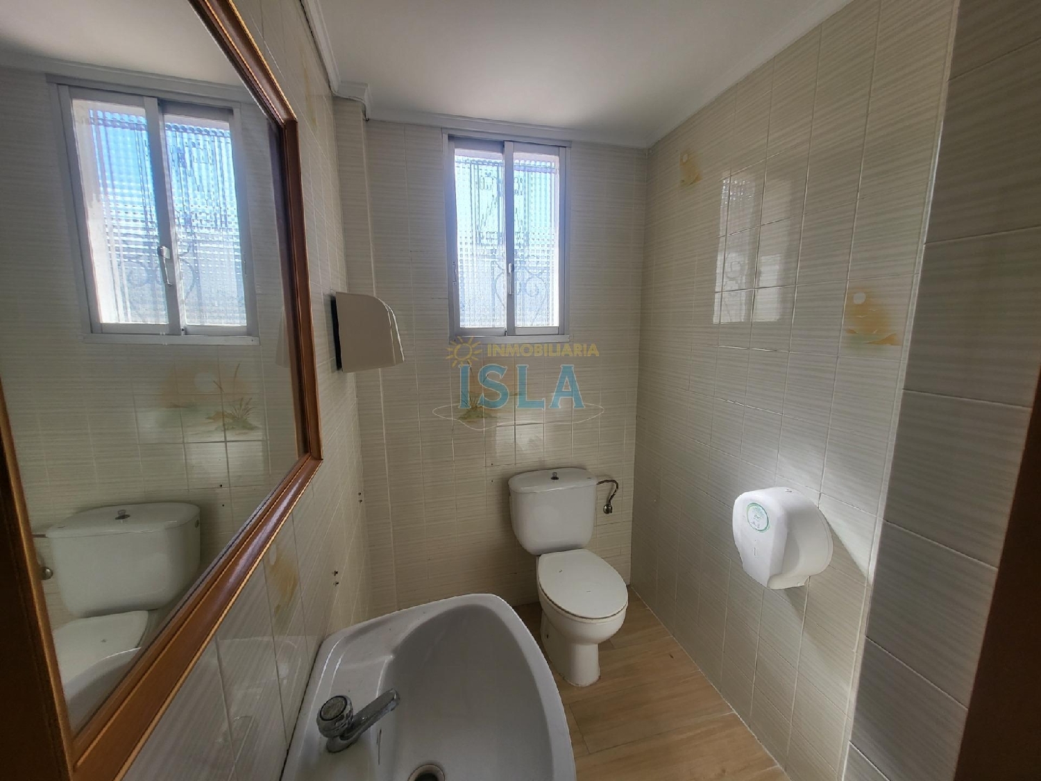  à vendre local commercial Isla Trasmiera 6