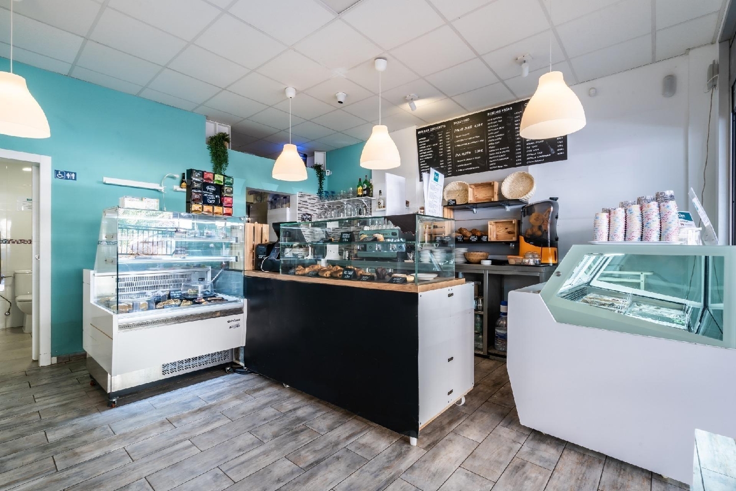  en venta local Maroñas Noya 2