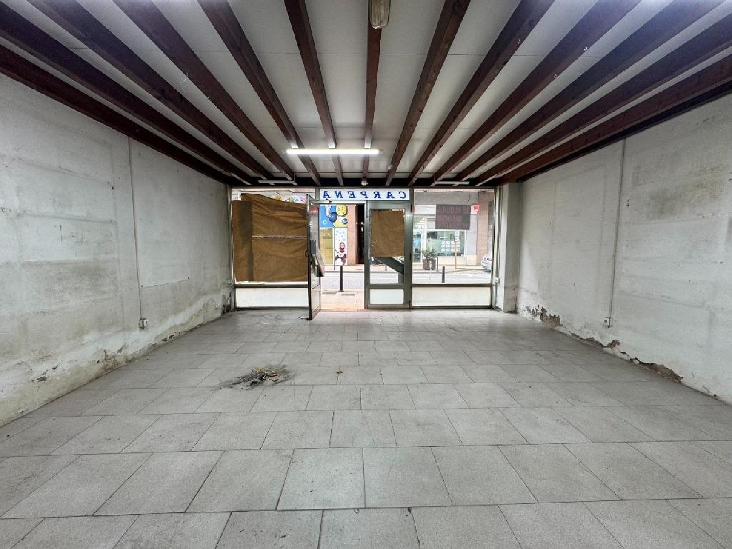  en venta local Torrelavega Besaya 2