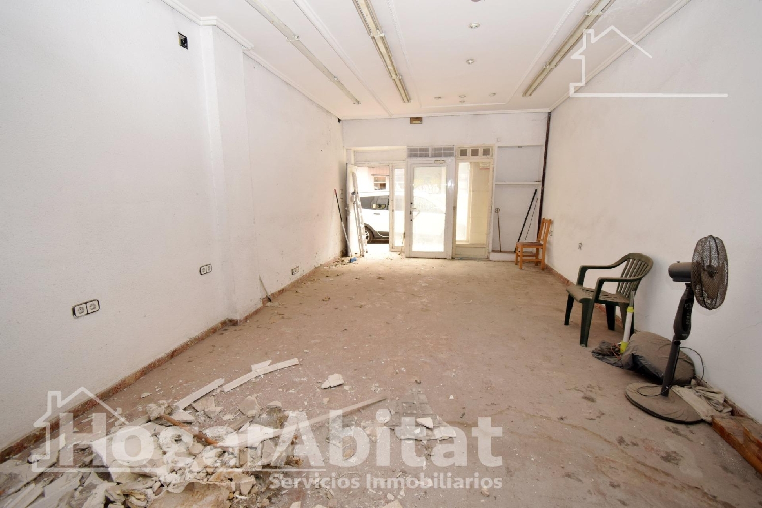  en venta local Valencia De Las Torres Campiña Sur 1