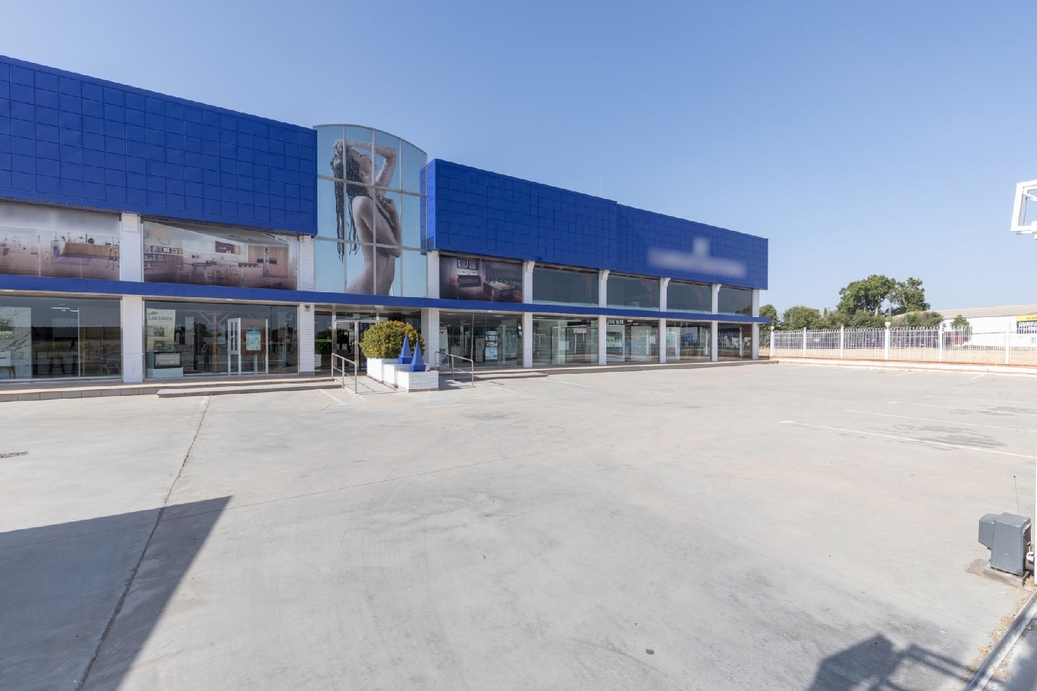  en venta comercio Santa Fe Vega De Granada 4