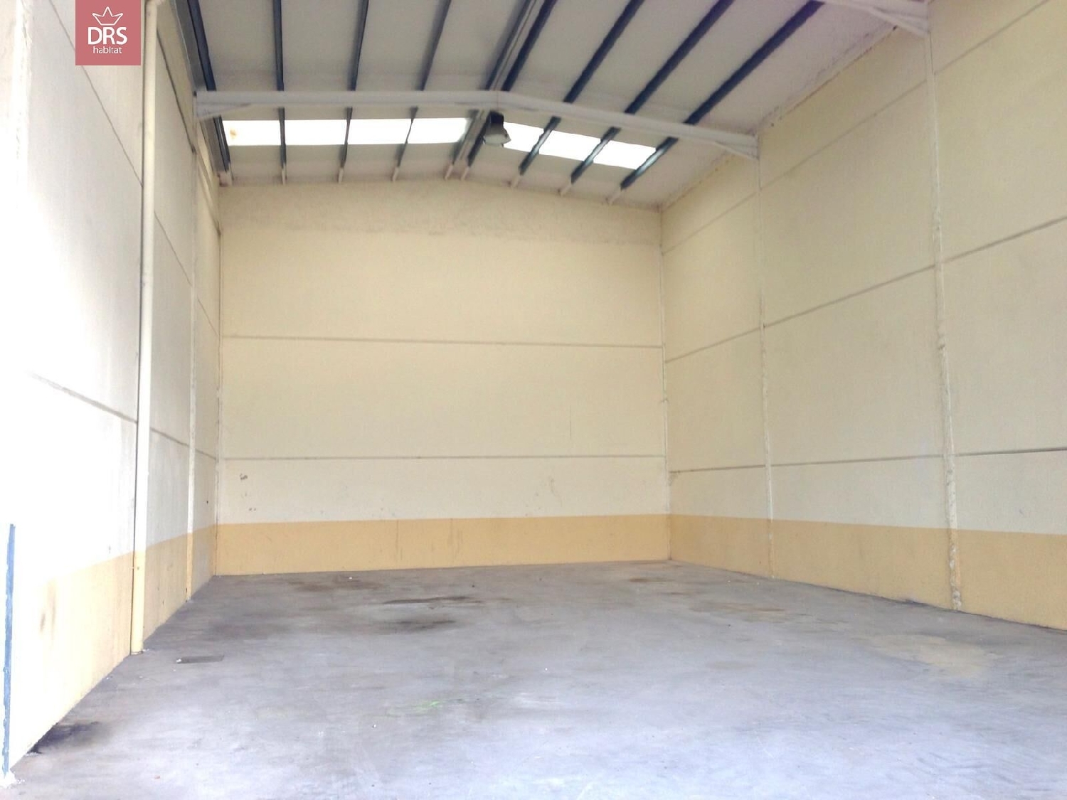 till salu butik Taragoña Barbanza 7