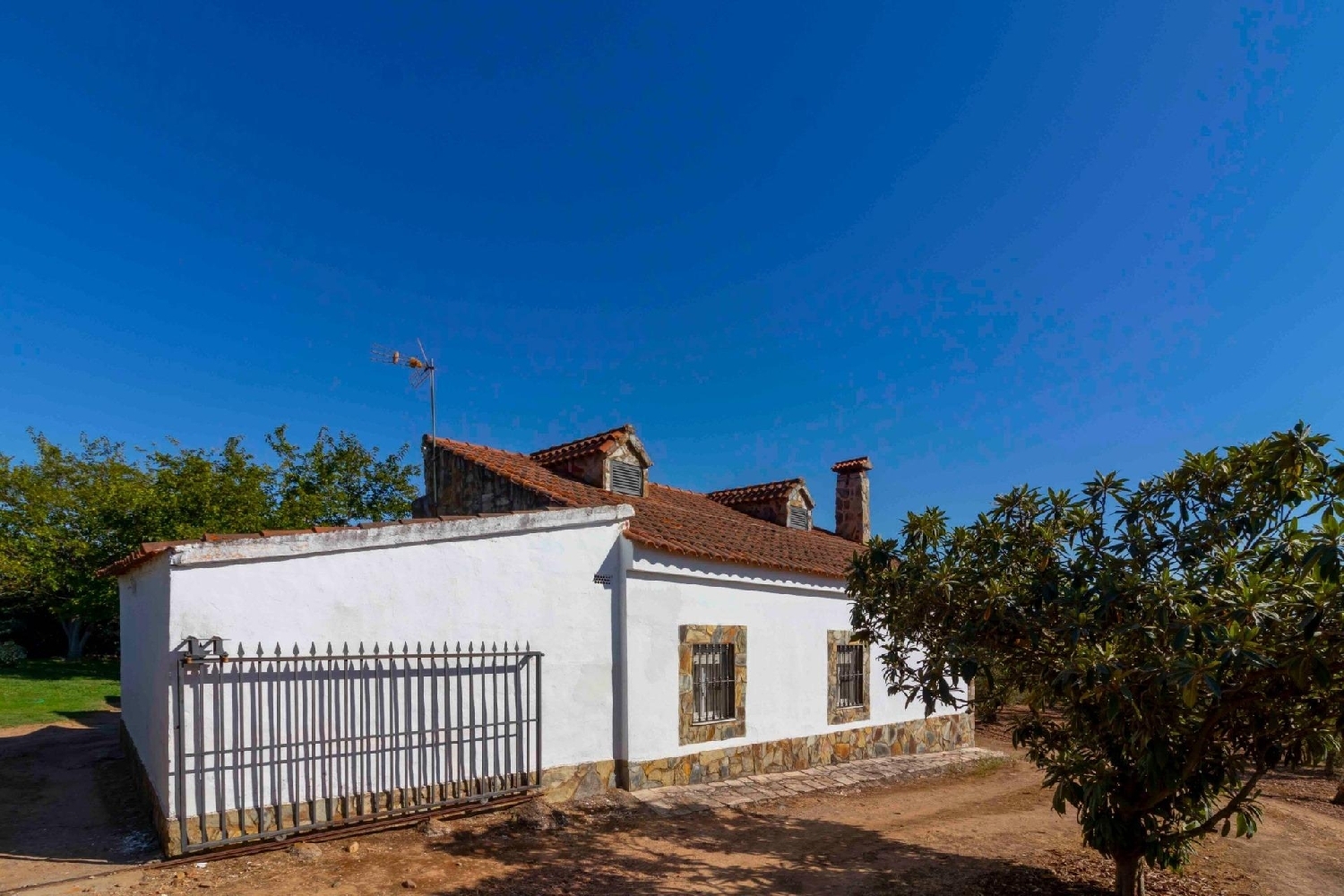  till salu villa Badajoz Casco Antiguo-Centro Badajoz 4