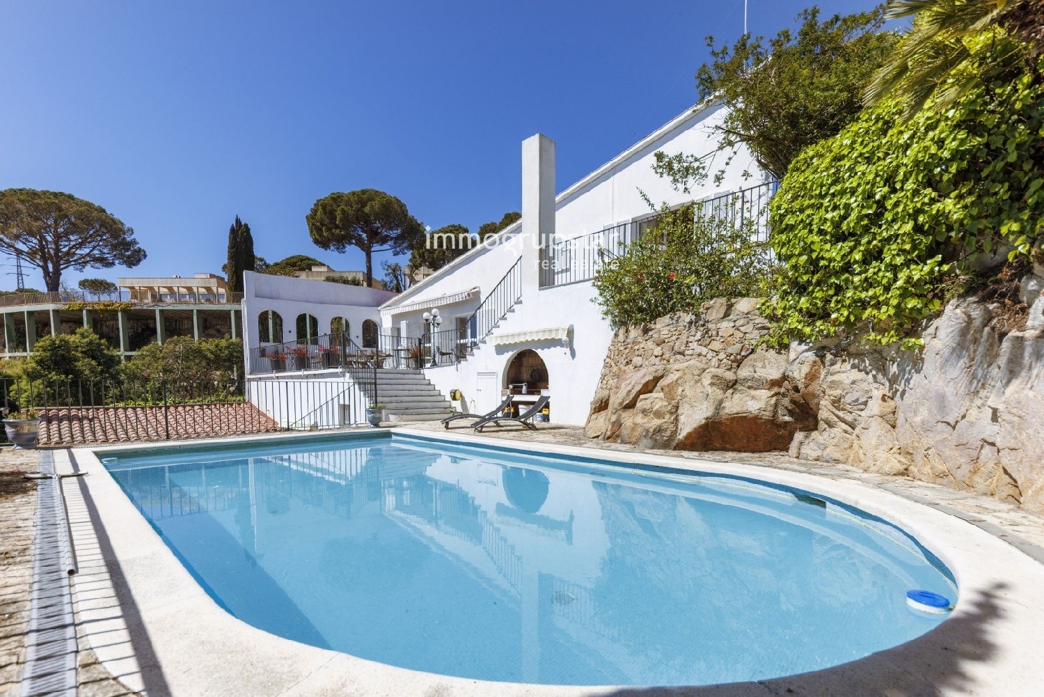 till salu villa Castellana Betanzos 1