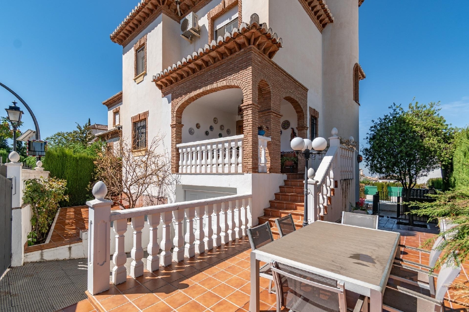 te koop villa La Zubia Vega De Granada 1