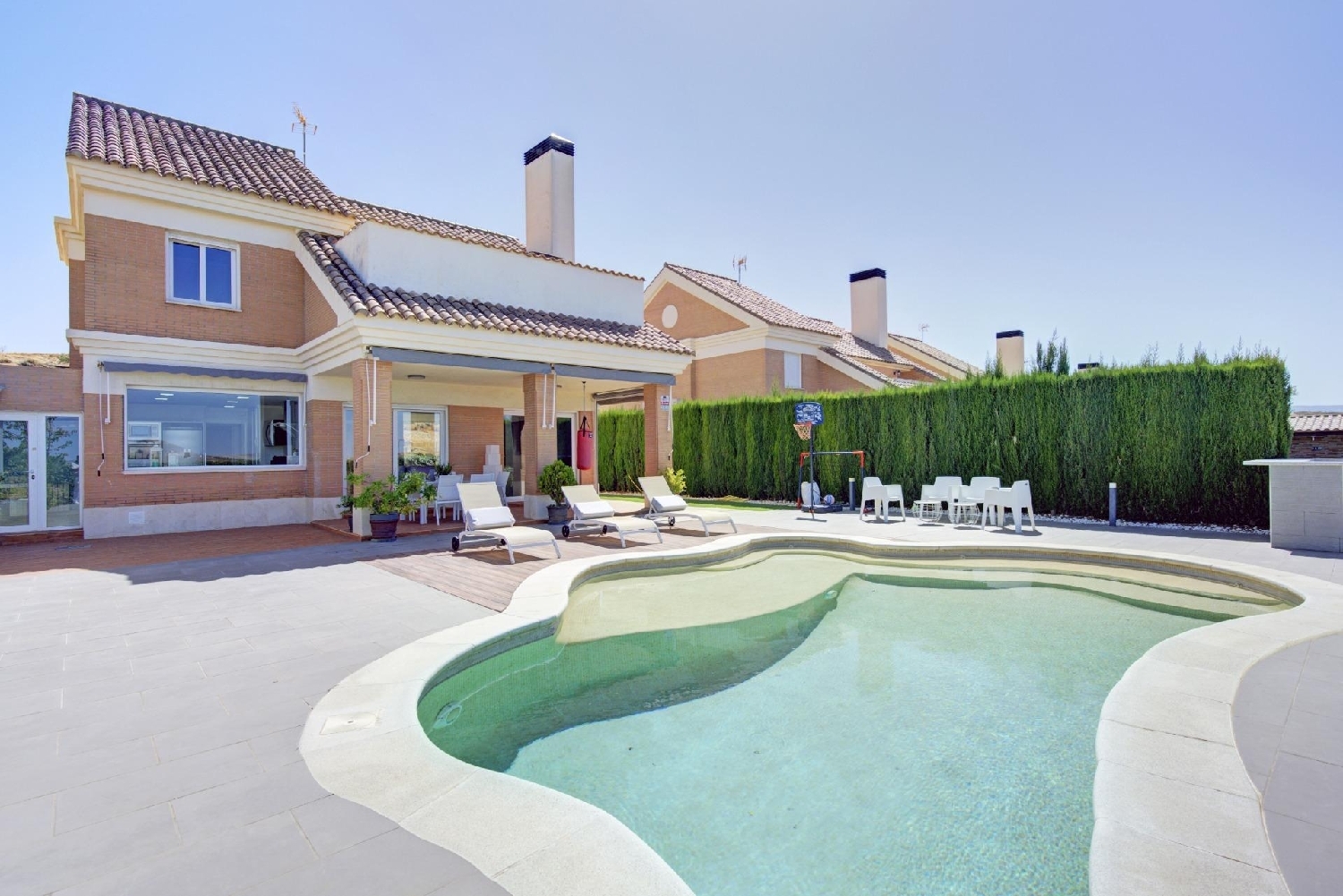 te koop villa Otura Vega De Granada 1