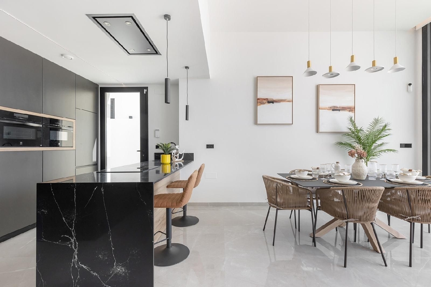  for sale villa Torrevieja Baix Segura 28