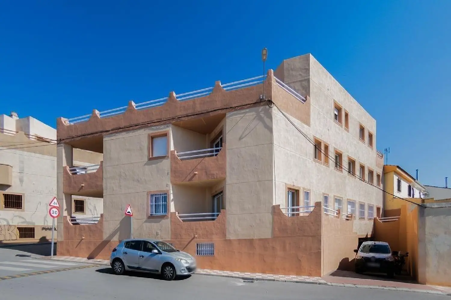 till salu lägenhet El Chaparral Vega De Granada 3