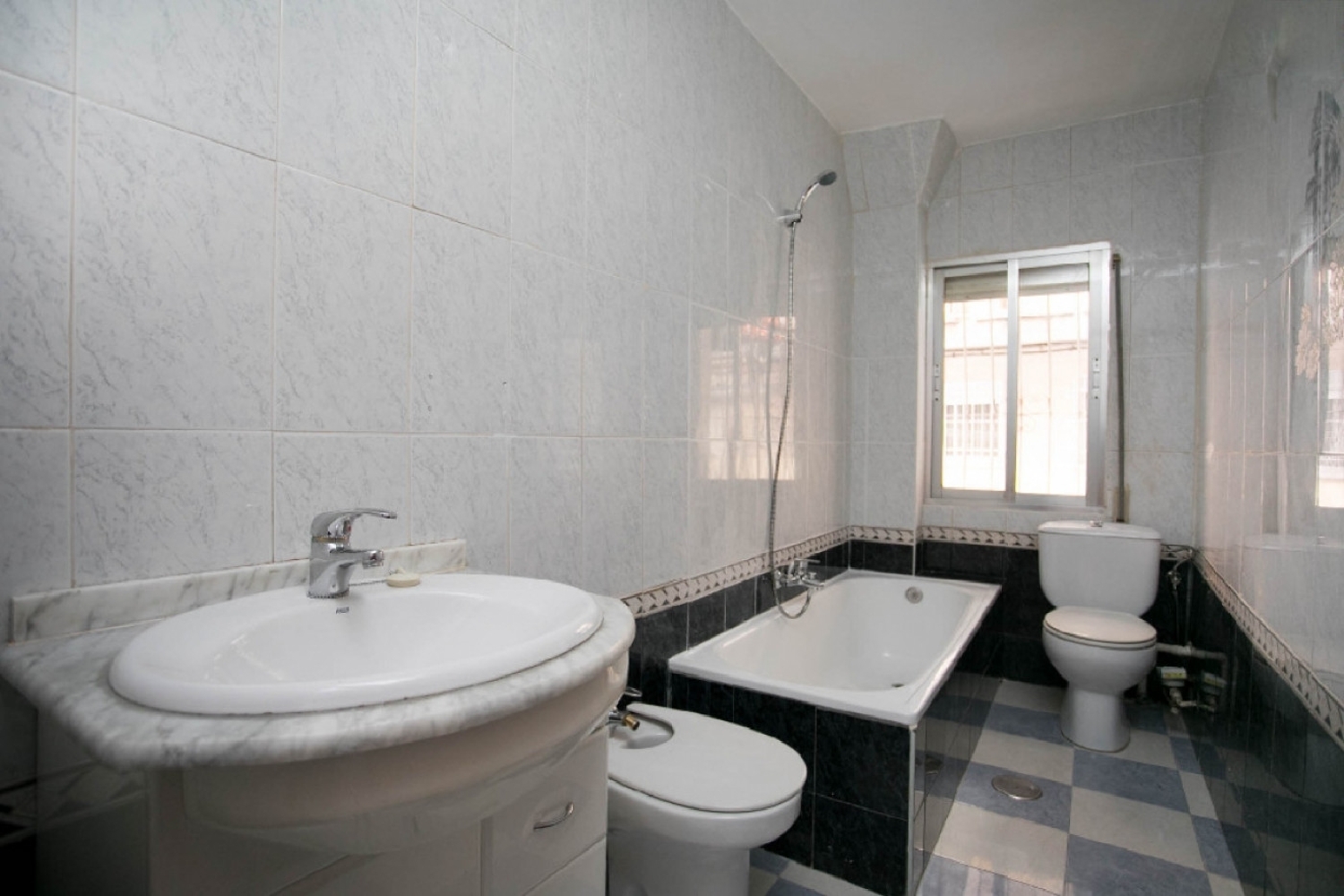 till salu lägenhet Alcorcón Centro 28921 Sur 3