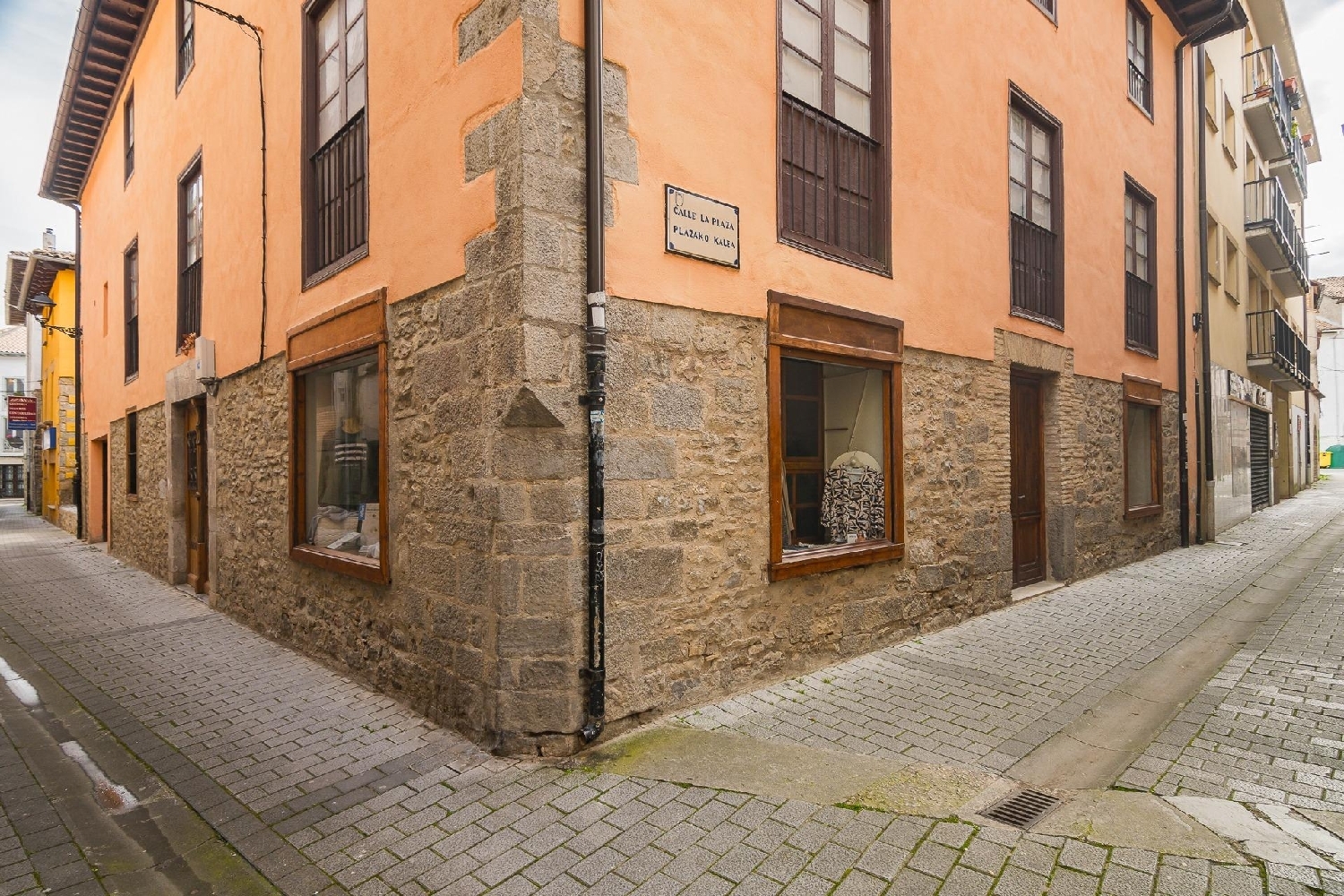  till salu lägenhet Aoiz Pirineo 5