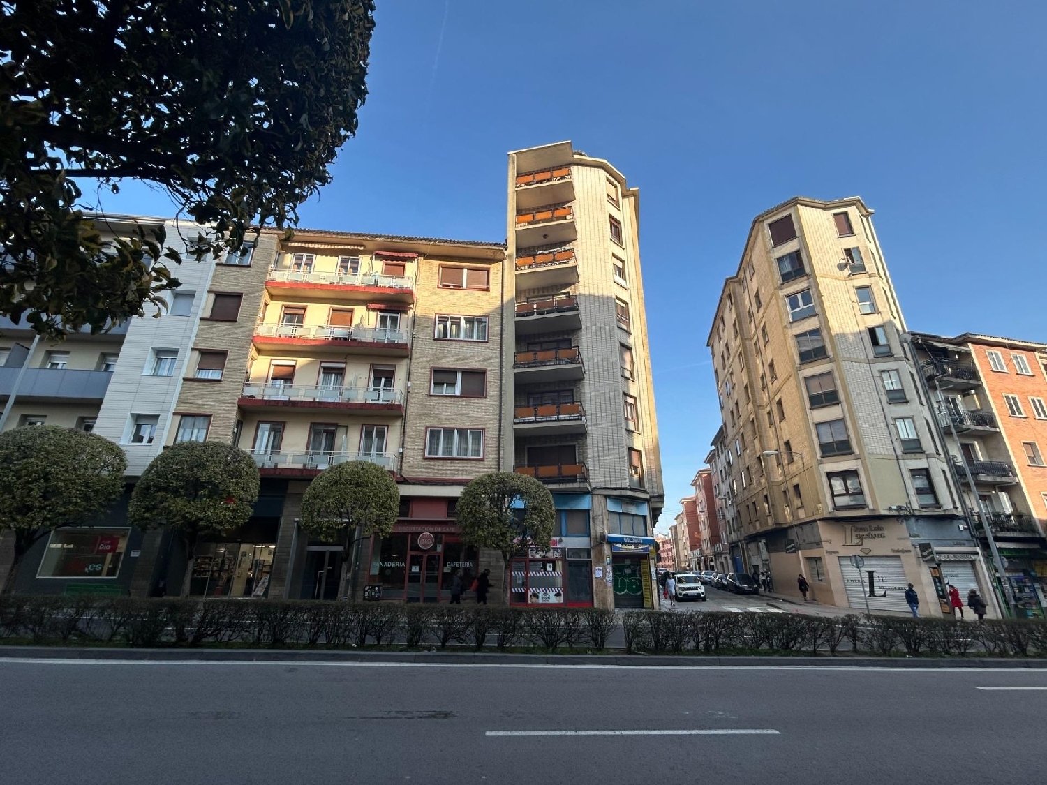  till salu lägenhet Arrosadia-Milagrosa Pamplona 2