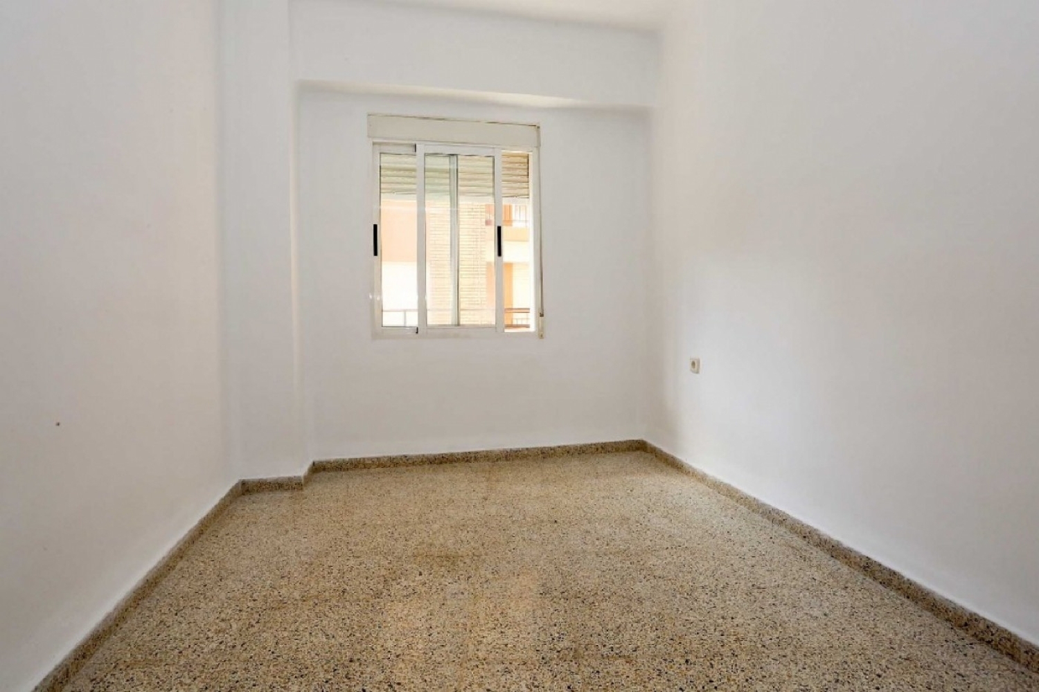  till salu lägenhet Barrio De La Luz Horta Oest 5