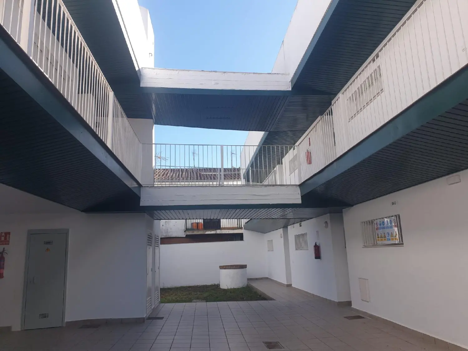  till salu lägenhet Burguillos Del Cerro Jerez De Los Caballeros 7