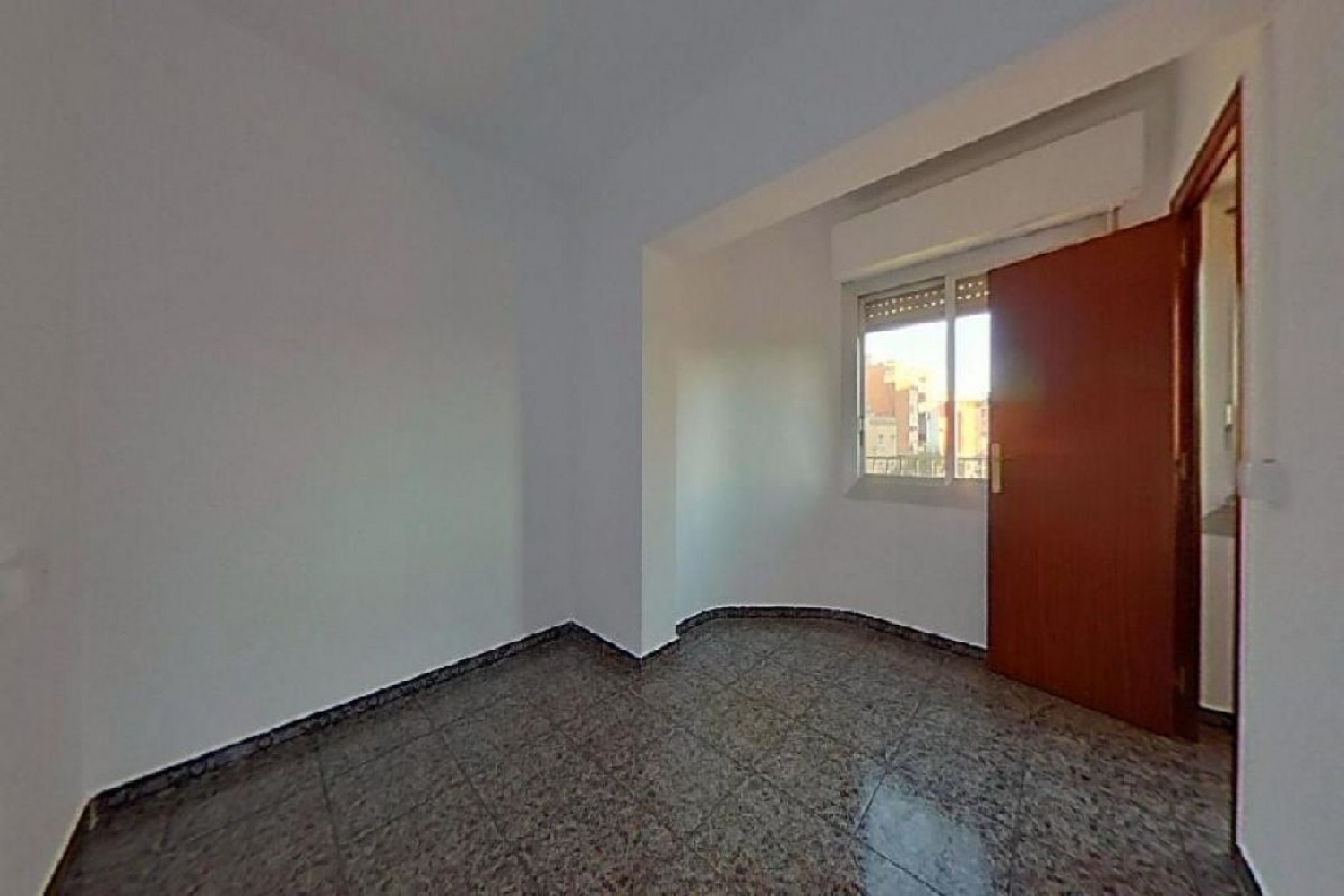  till salu lägenhet Can Serra Barcelonès 5